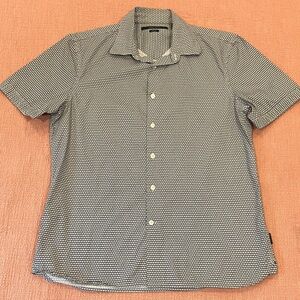 Perry Ellis med men’s slim fit  Geometric short sleeve Shirt